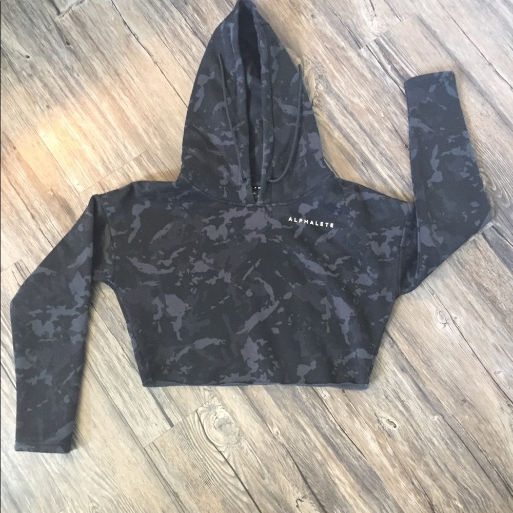 Alphalete Camo Crop Hoodie